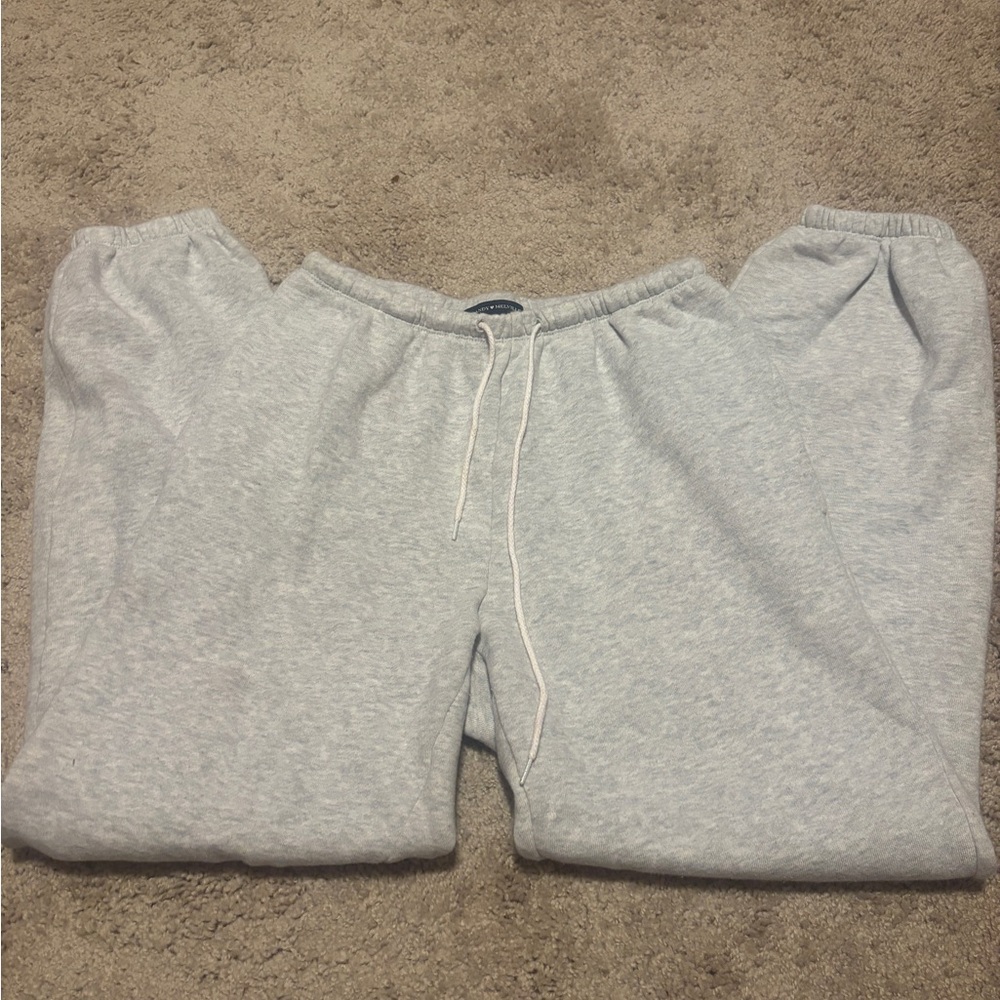 Brandy Melville Light Gray Cuffed Sweatpants